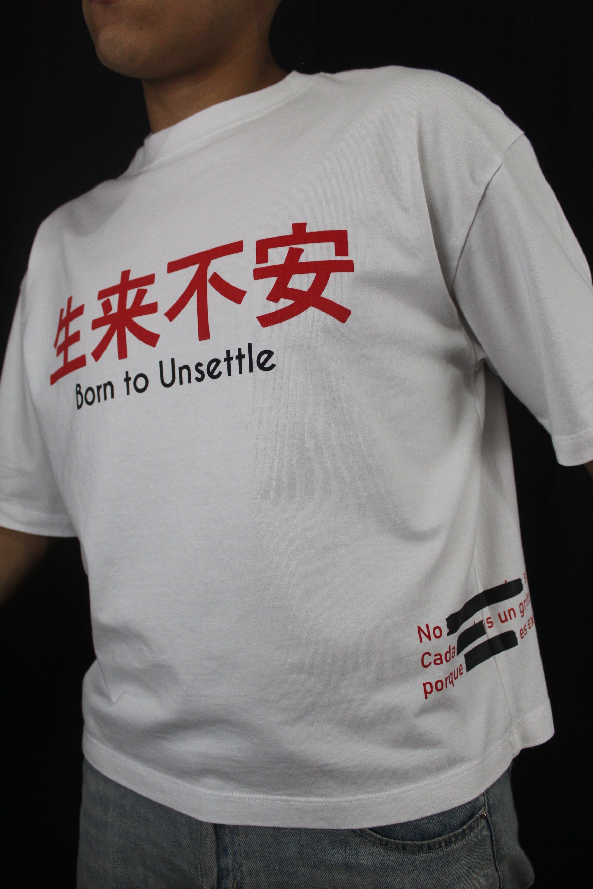 Polo boxy fit blanco - Malas Vibras